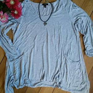🏵Long Sleeved, Light-Weight Tunic Shark Bite Hem